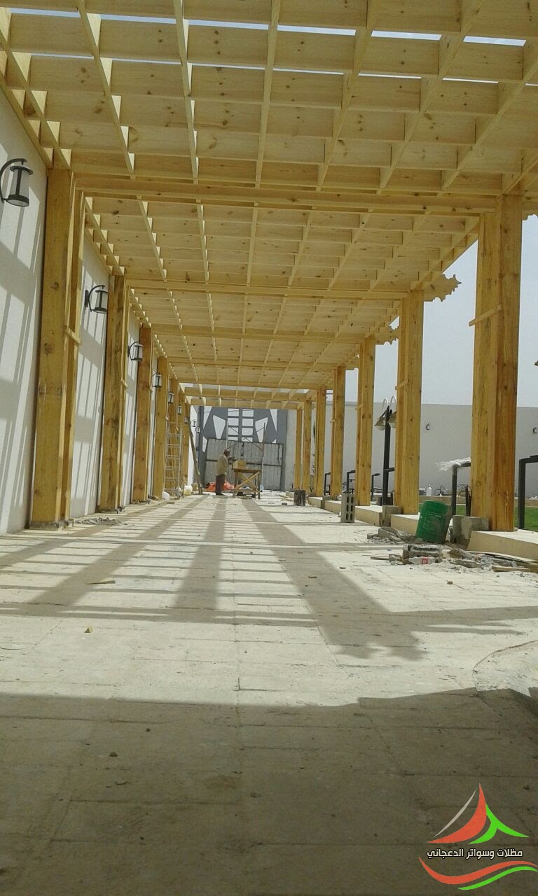 تركيب مظلات خشبية