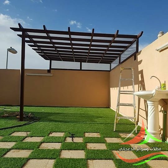 مظلات حدائق خشبية