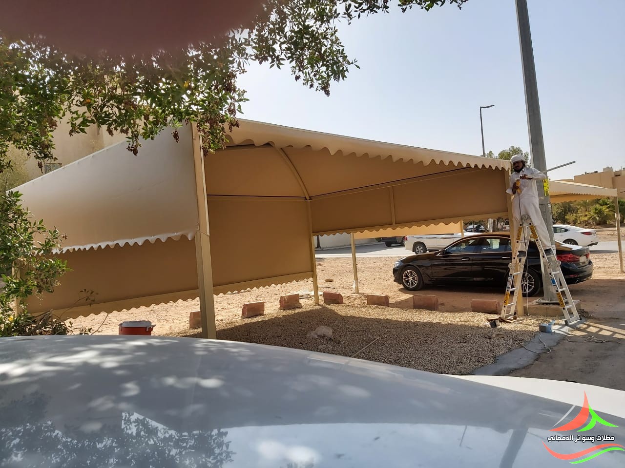 مظلات سيارات مواقف خاصة