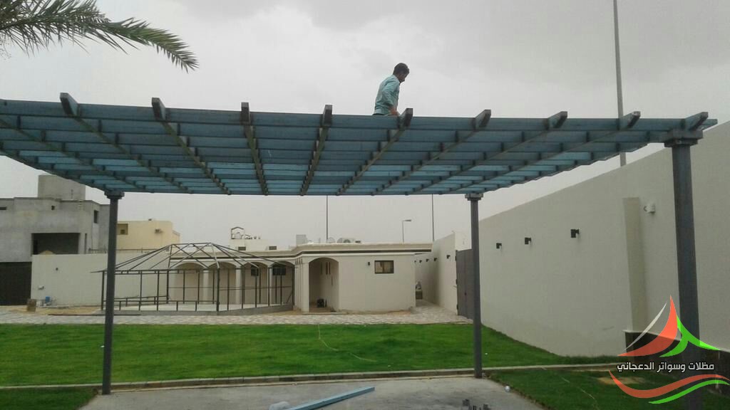 مظلات خشبية مجدولة للحدائق