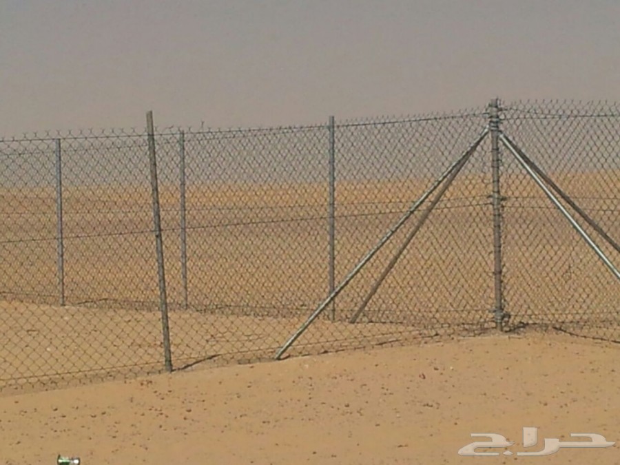 شبوك ملاعب