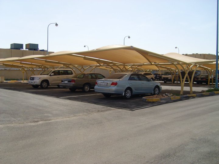 مظلات الأسواق